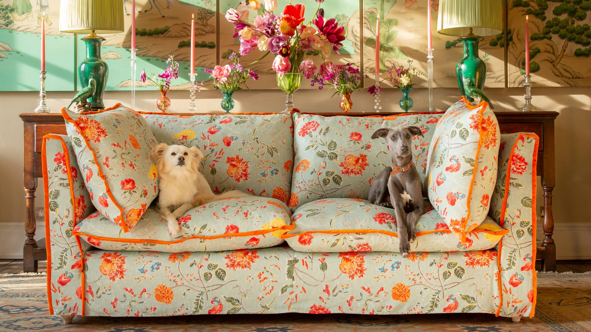 Every sofa made by hand, just for you